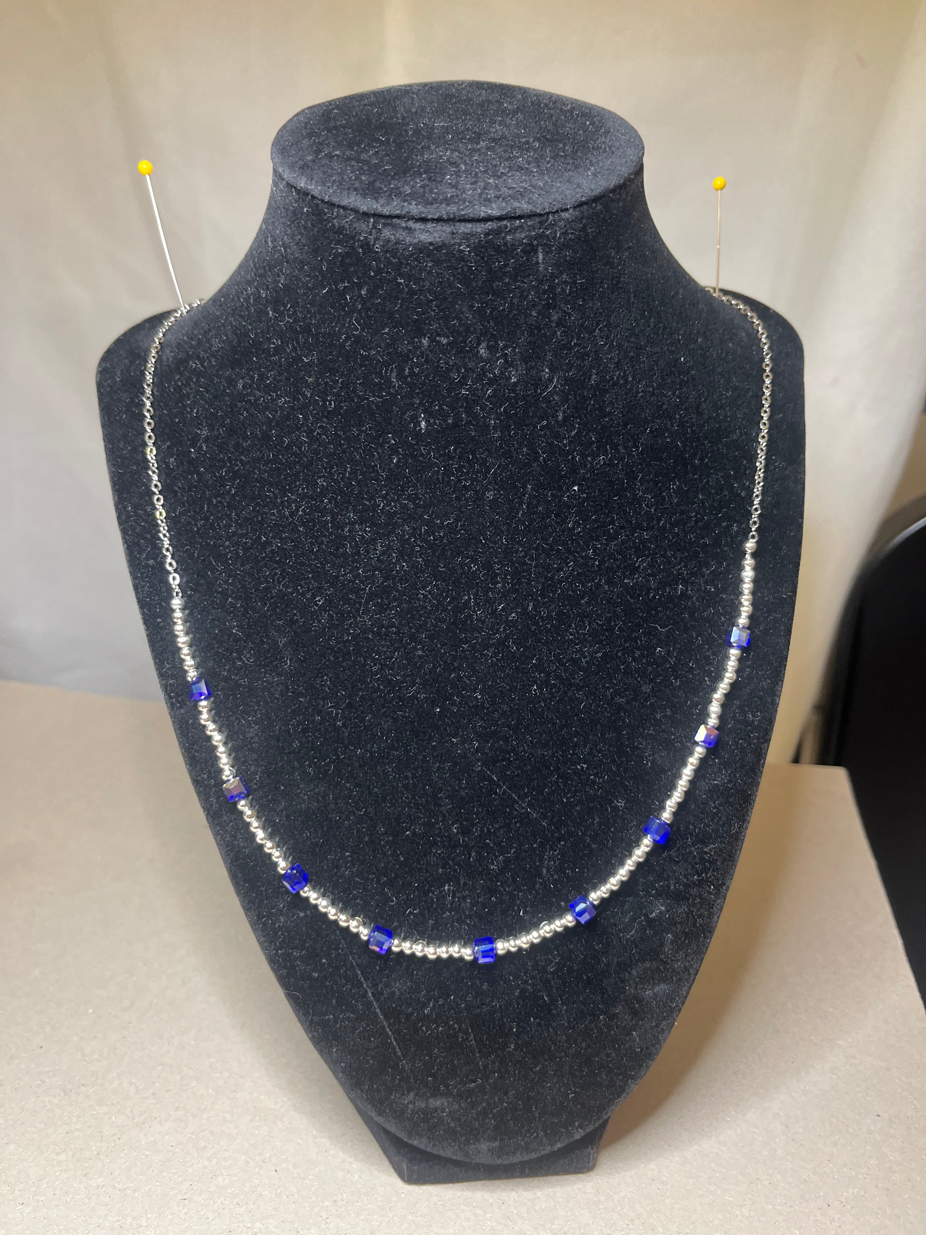 Necklace silver beads & square purple crystals