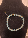 Bracelet lite blue glass beads